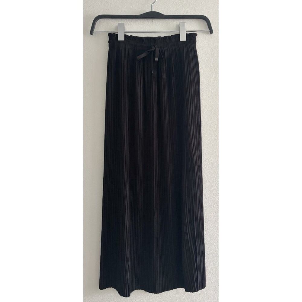 AYR Black Ribbed Textured Side Slit Midi Skirt XS